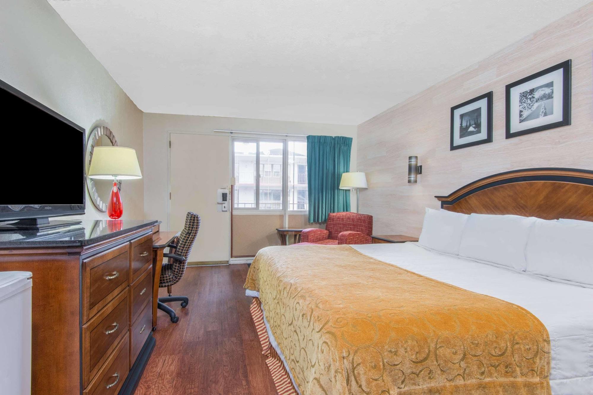 Days Inn Missoula University Екстер'єр фото